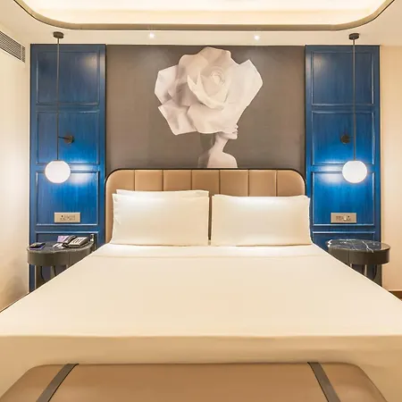 Radisson Blu Hotel Ahmedabad-2